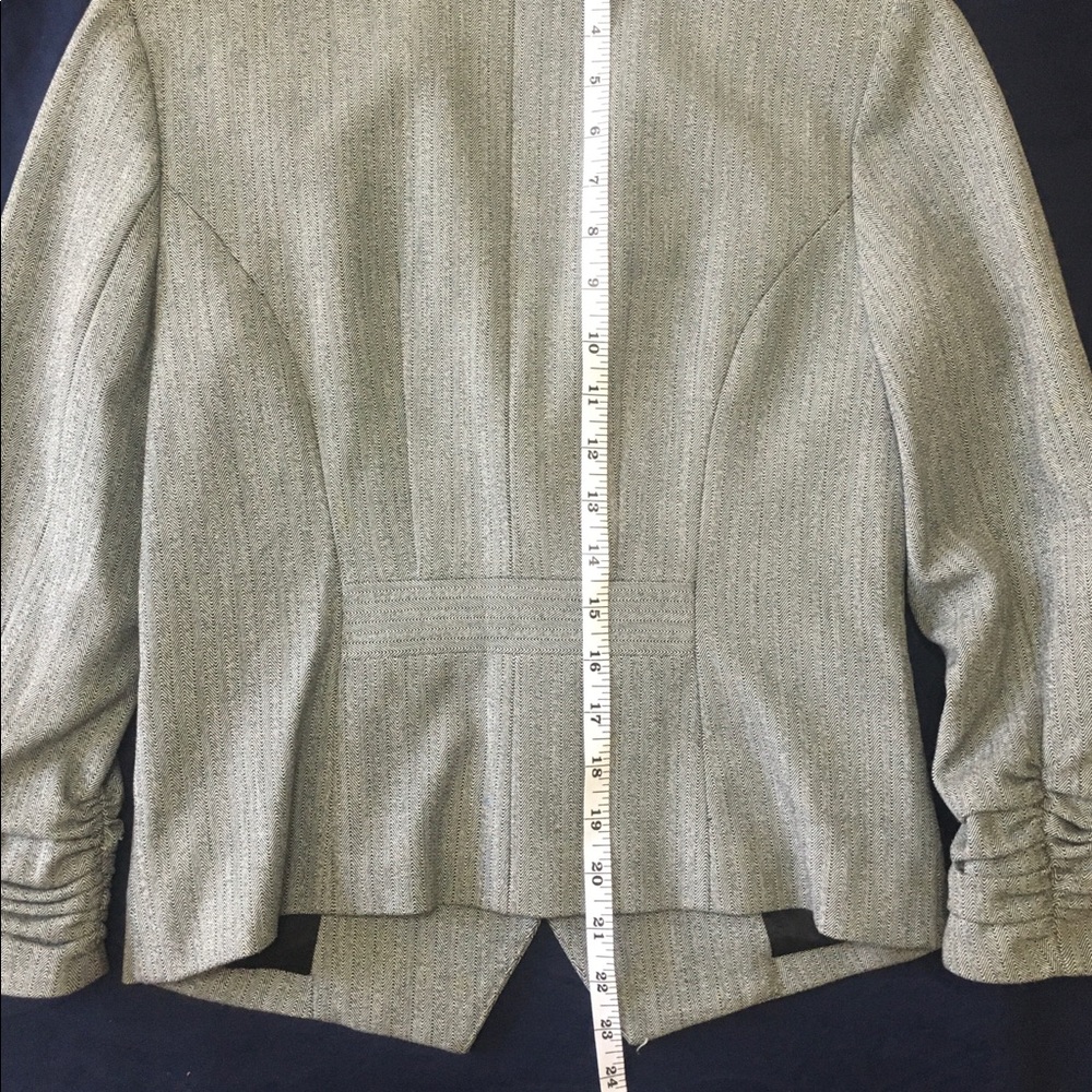 Express Gray Blazer - Picture 5 of 6